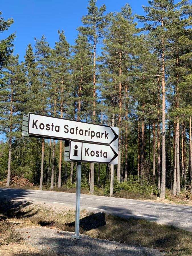 Cozy House In Kosta Center Surrounding With Swedish Nature Exterior photo